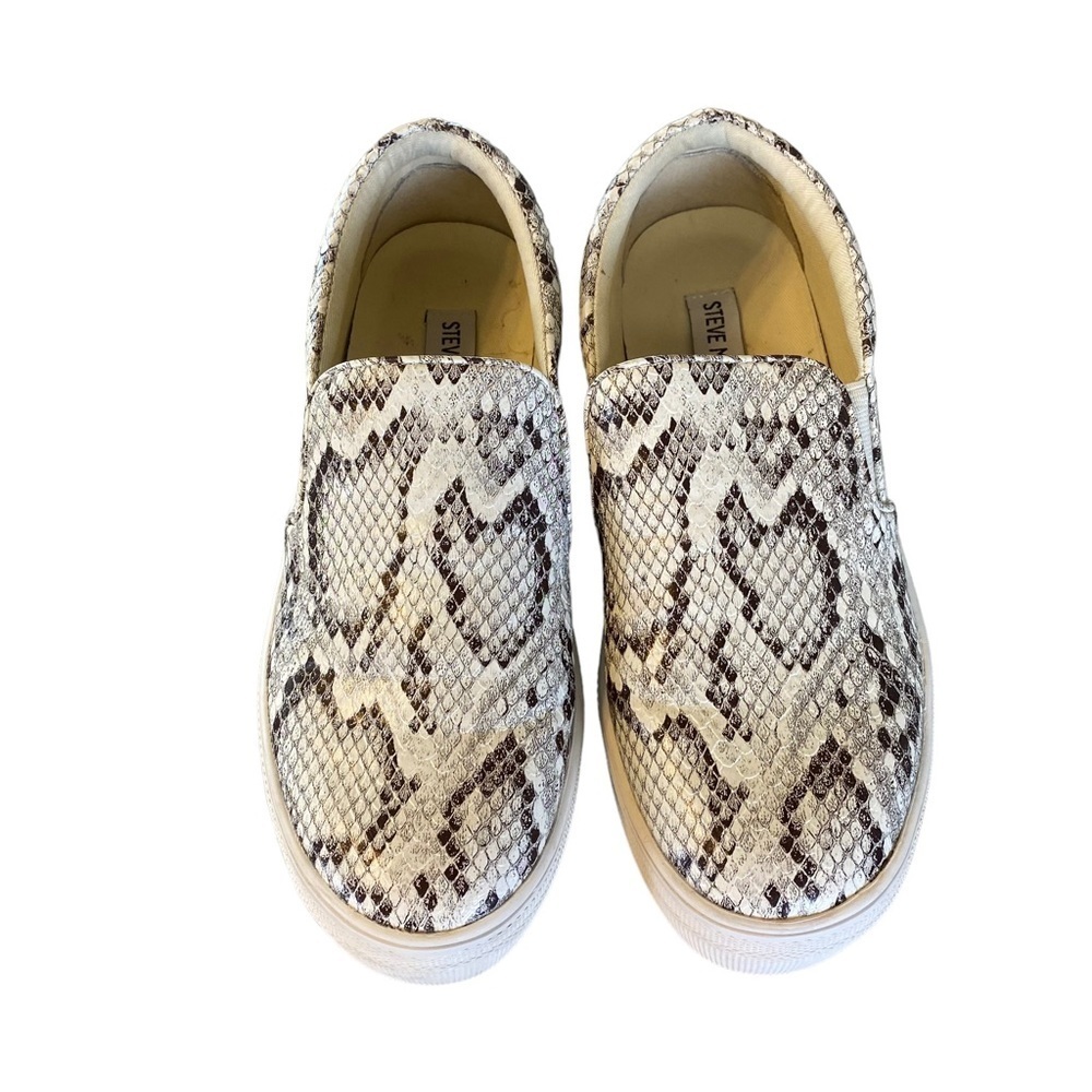 Steve Madden Women's Gills‎ Classic Slip-On Fashion Sneaker, Bone Snake 6.5